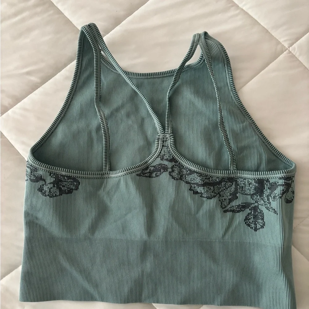 Athleta Longline Active Top - Picture 2 of 3